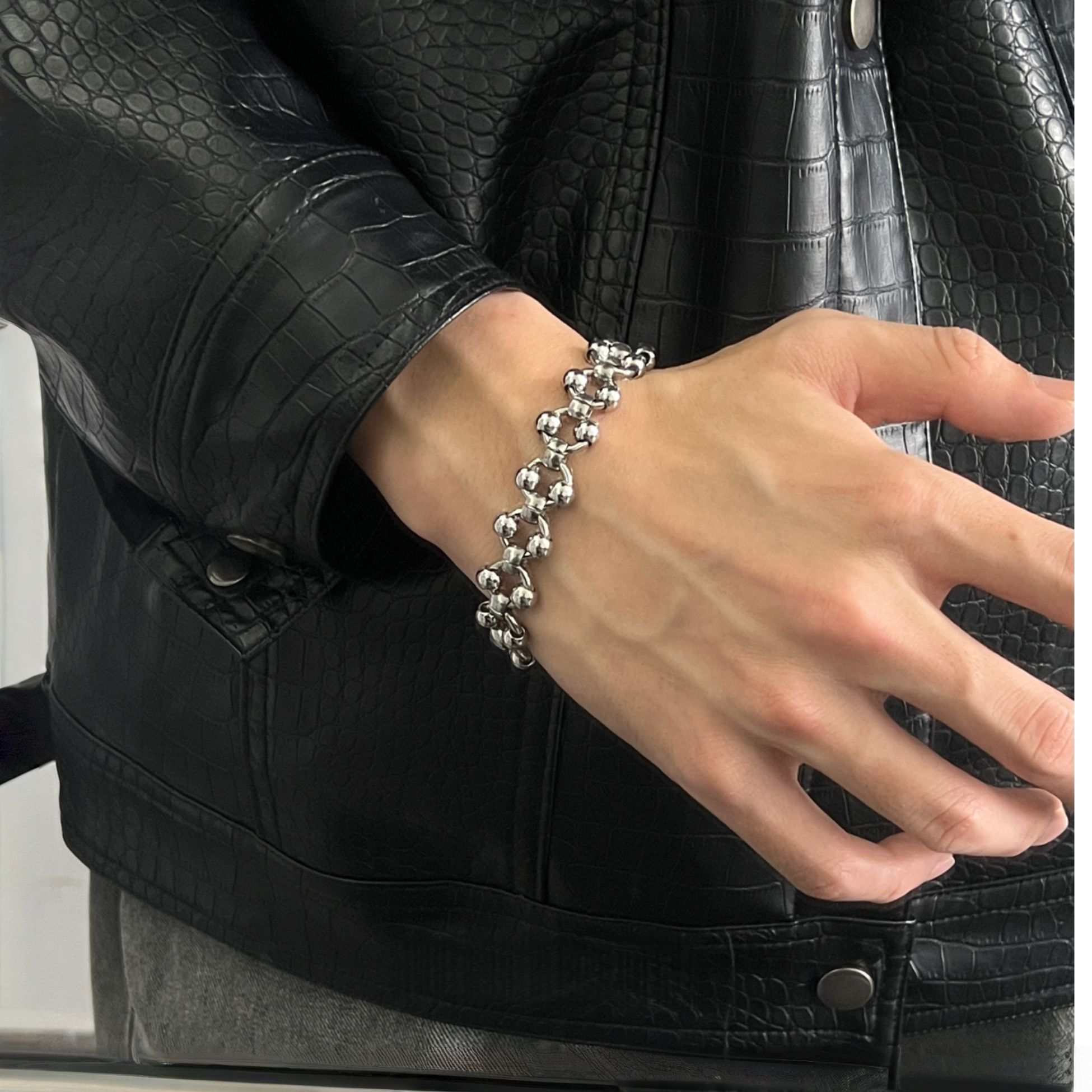 Ağır Punk Oyuk Çelik Boncuklu  - Streetwear Brand Jewelry incelemesi ve fiyatı
