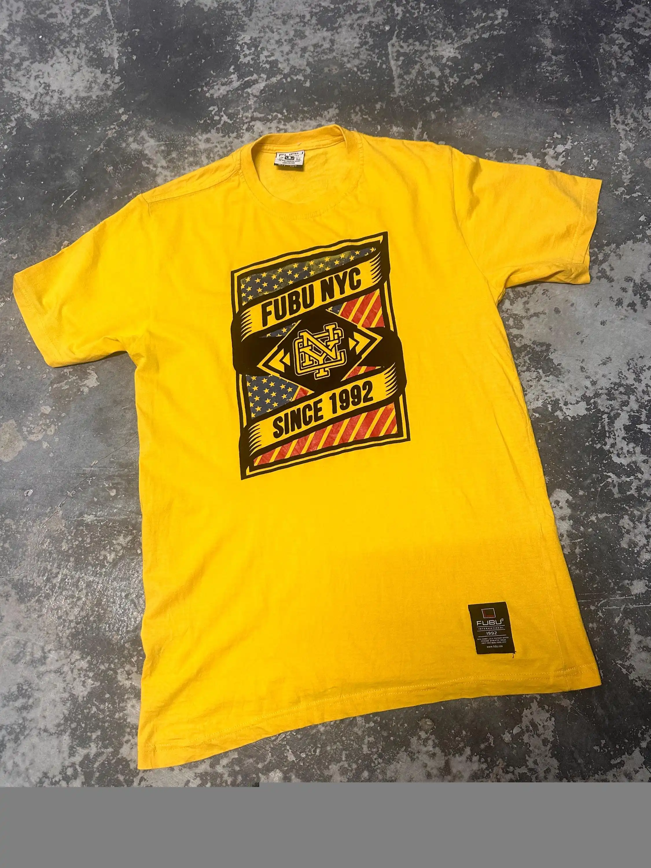 Vintage Fubu New York Tişört S - Streetwear Brand New York incelemesi ve fiyatı