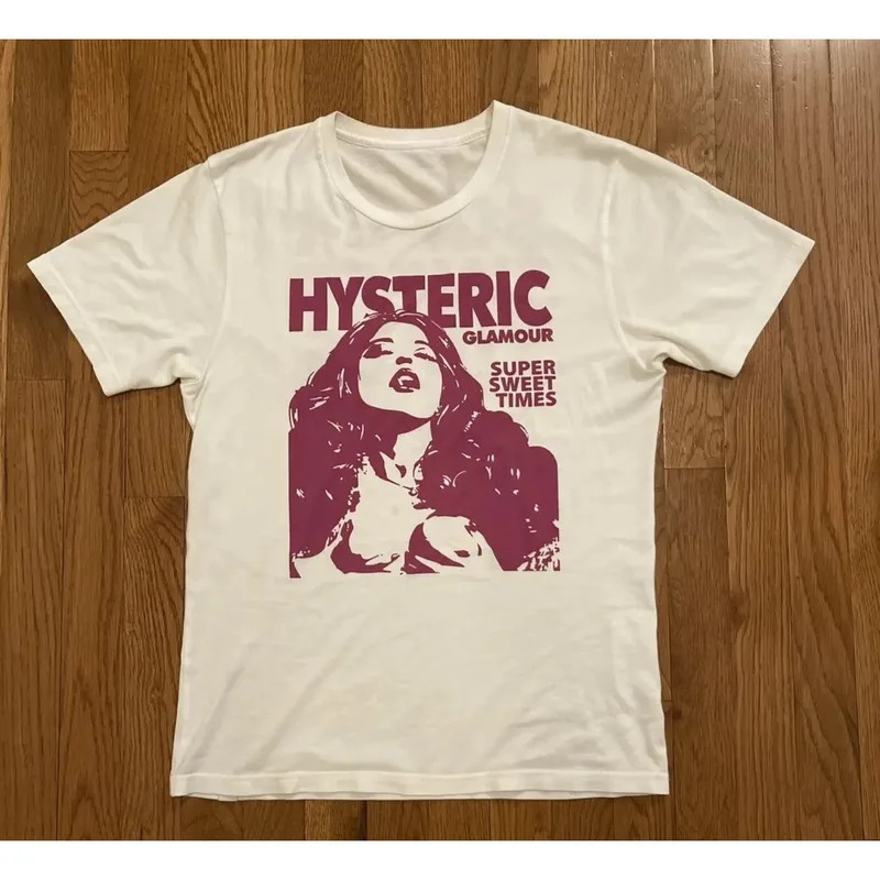 Vintage Kız Portresi Sokak Mod - Streetwear Brand Graphics incelemesi ve fiyatı