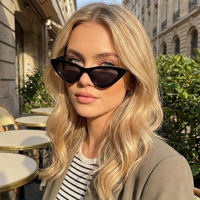 Seksi Küçük Üçgen Kedi Gözü Gü - Streetwear Brand Red incelemesi ve fiyatı